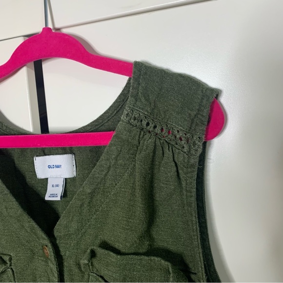 Girl’s Old Navy Safari Style Romper - Picture 4 of 11